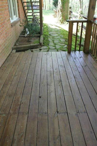 2385 Romar Road Salem, VA 24153 - Photo 37 of 43 40Lower Deck 2