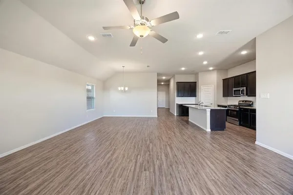 $2,450 | 4805 Cleves Avenue, Aubrey, TX 76227