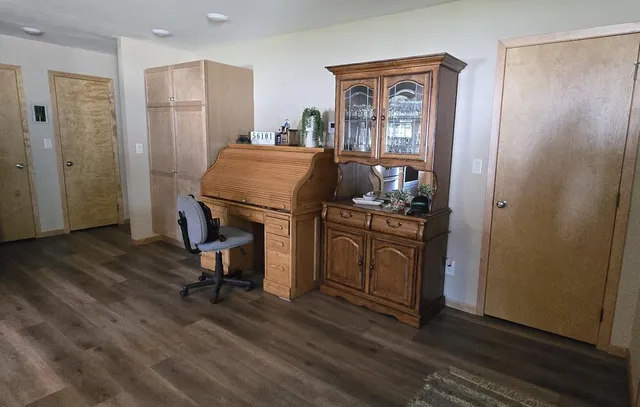 $275,000 | 1903 Bud Road, Windom, MN 56101