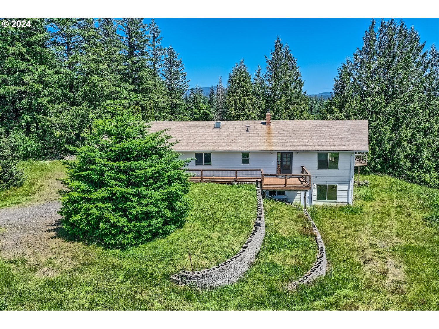 35400 Southeast Smith Road Corbett, OR 97019 - Photo 3 of 38