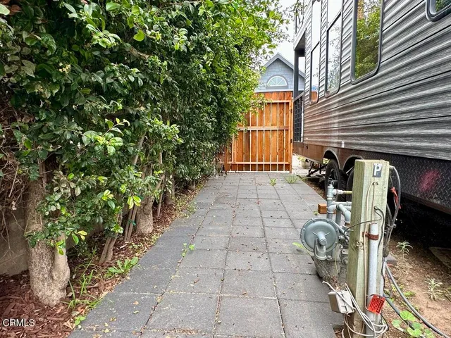 $275,000 | 4677 Carpinteria Avenue, Unit P, Carpinteria, CA 93013