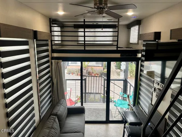 $250,000 | 4677 Carpinteria Avenue, Unit P, Carpinteria, CA 93013