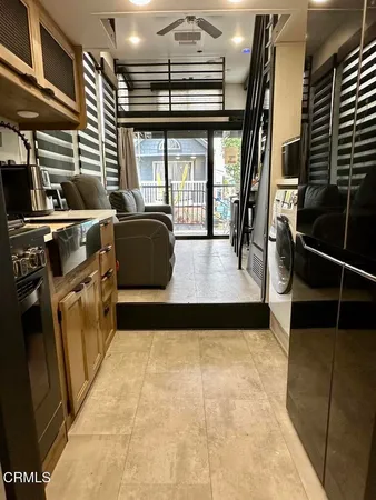 $250,000 | 4677 Carpinteria Avenue, Unit P, Carpinteria, CA 93013