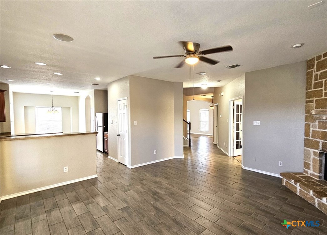 316 Julian Point Cibolo, TX 78108 - Photo 9 of 28 a view of an empty room and kitchen view