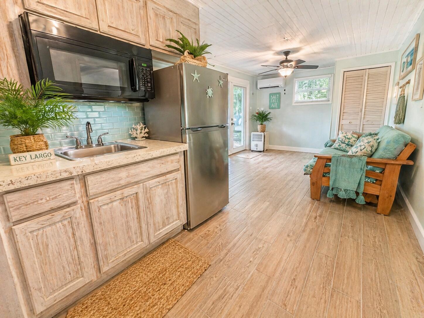 1033 Valencia Road Key Largo, FL 33037 - Photo 40 of 72 Virtually staged photo!