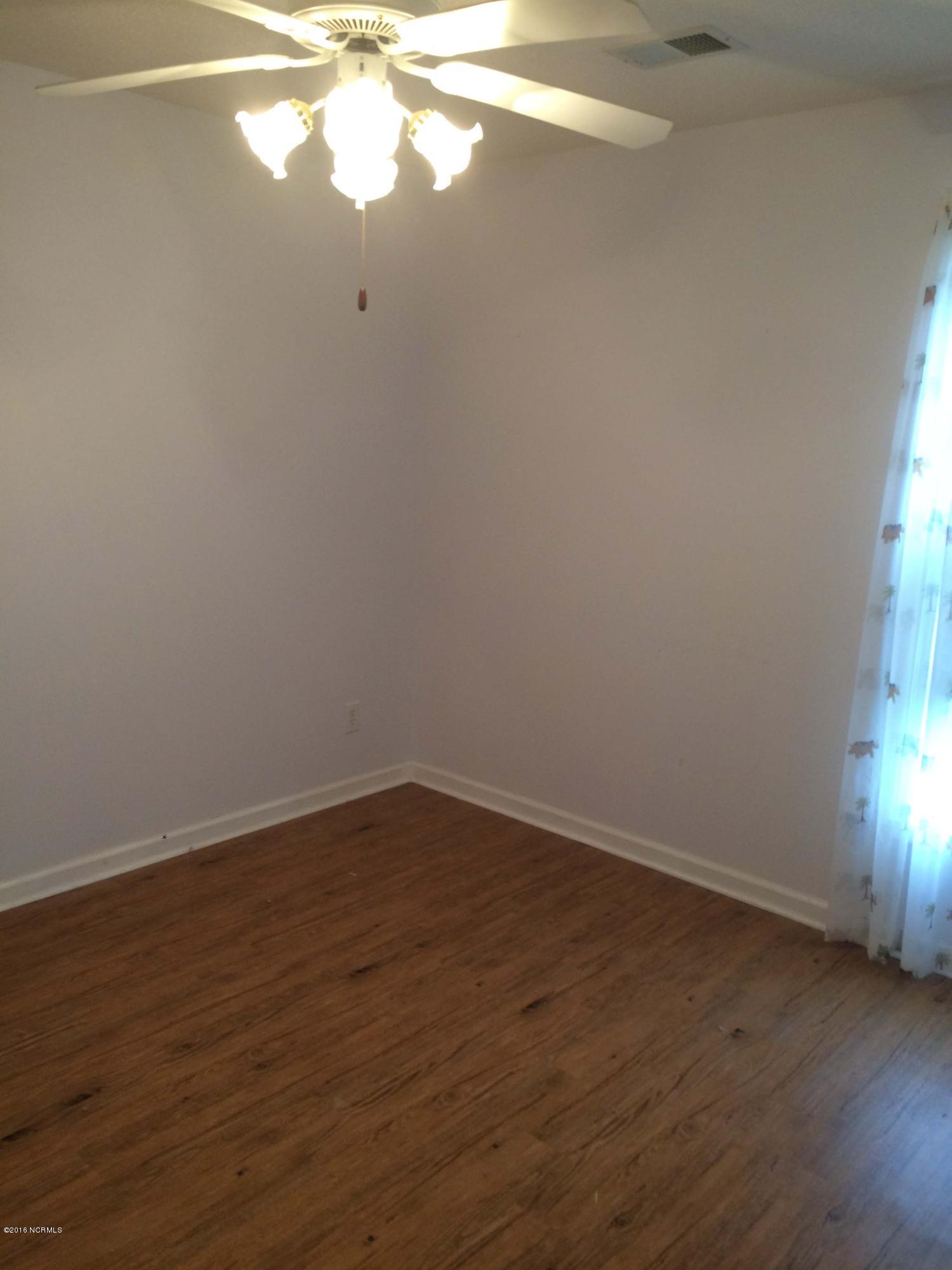 421 Deer Path Calabash, NC 28467 - Photo 4 of 9 Bedroom empty