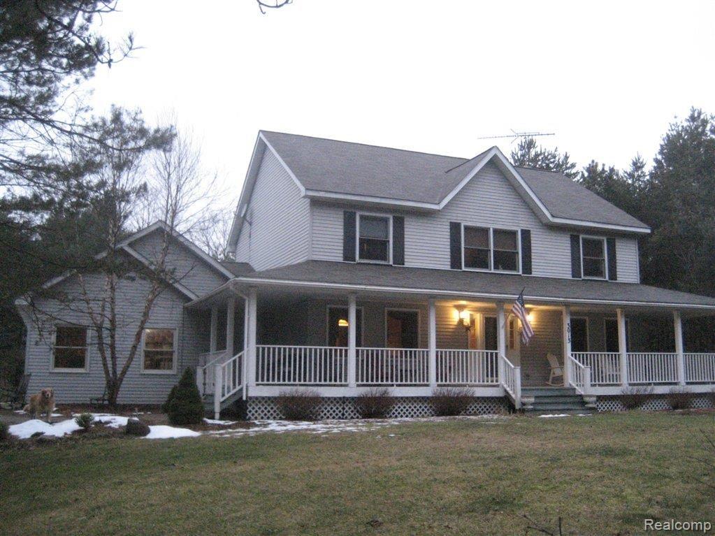 3013 Brewer Road Howell, MI 48855 - Photo 4 of 21 House Left.JPG