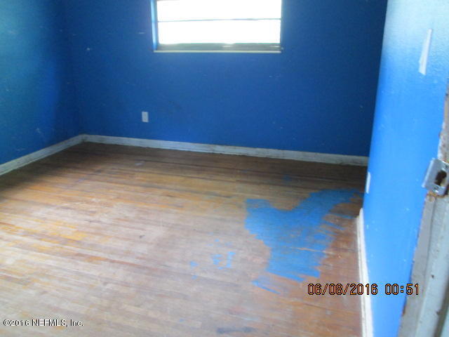 9431 Orme Road Jacksonville, FL 32220 - Photo 12 of 20 IMG_4872 (640x480)