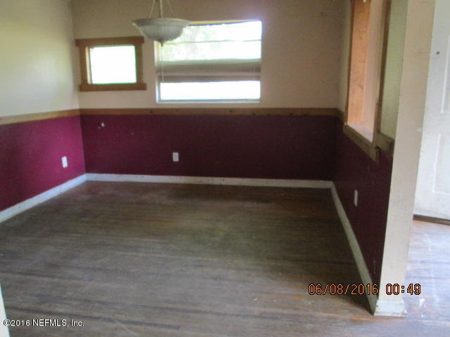 9431 Orme Road Jacksonville, FL 32220 - Photo 5 of 20 IMG_4838 (640x480)