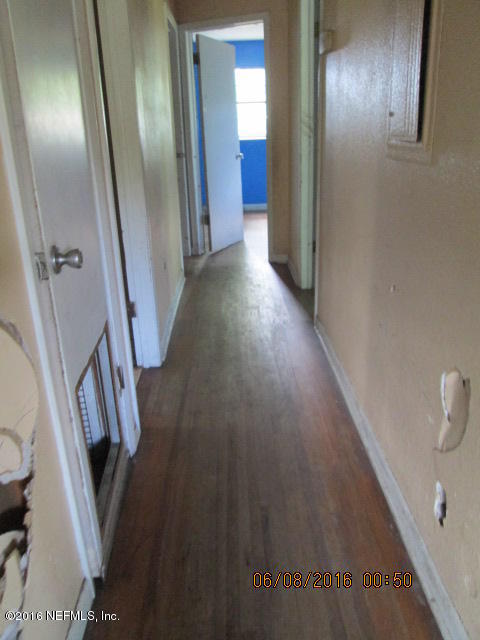 9431 Orme Road Jacksonville, FL 32220 - Photo 10 of 20 IMG_4860 (480x640)