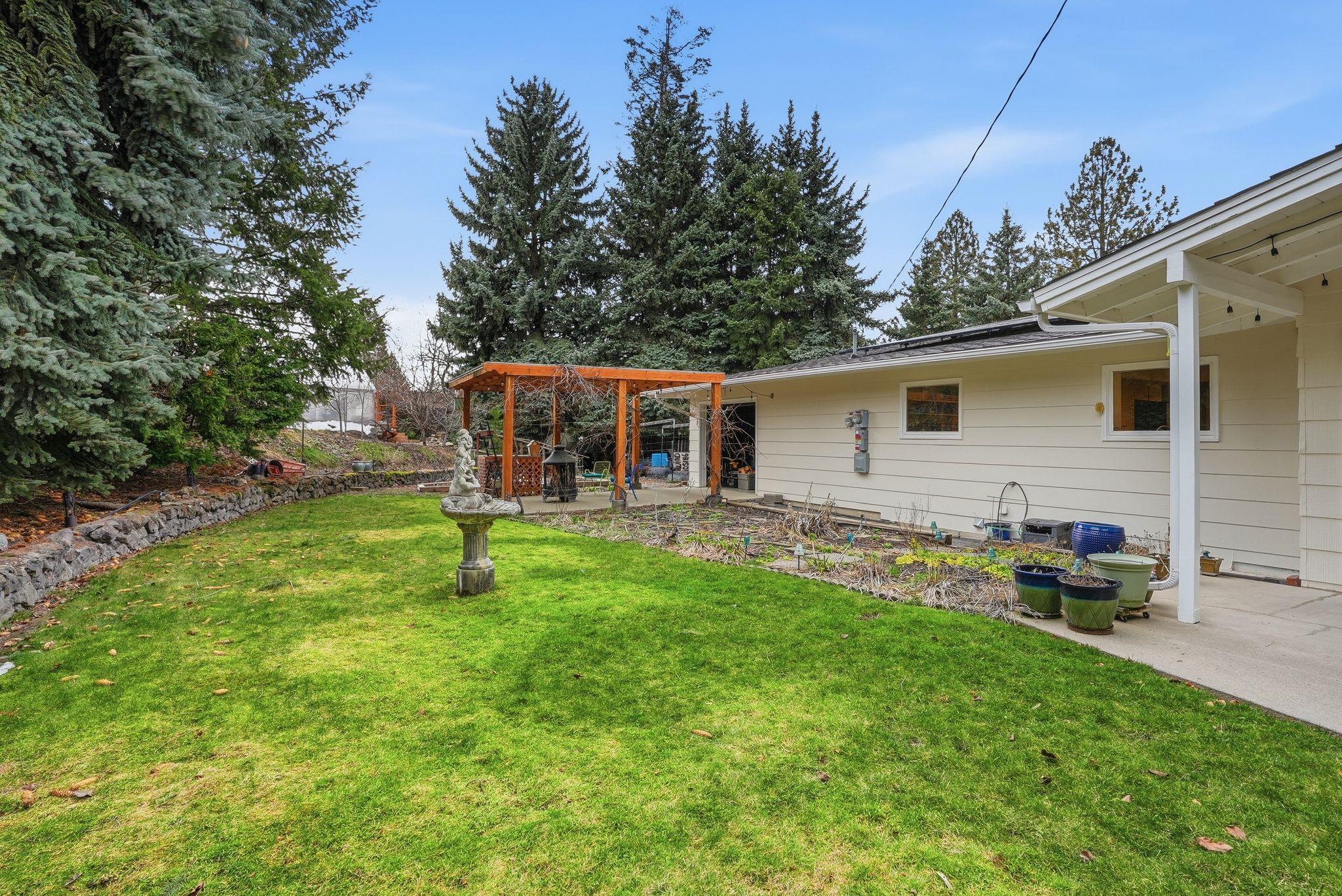 5419 South Dearborn Road Spokane, WA 99223 - Photo 37 of 49