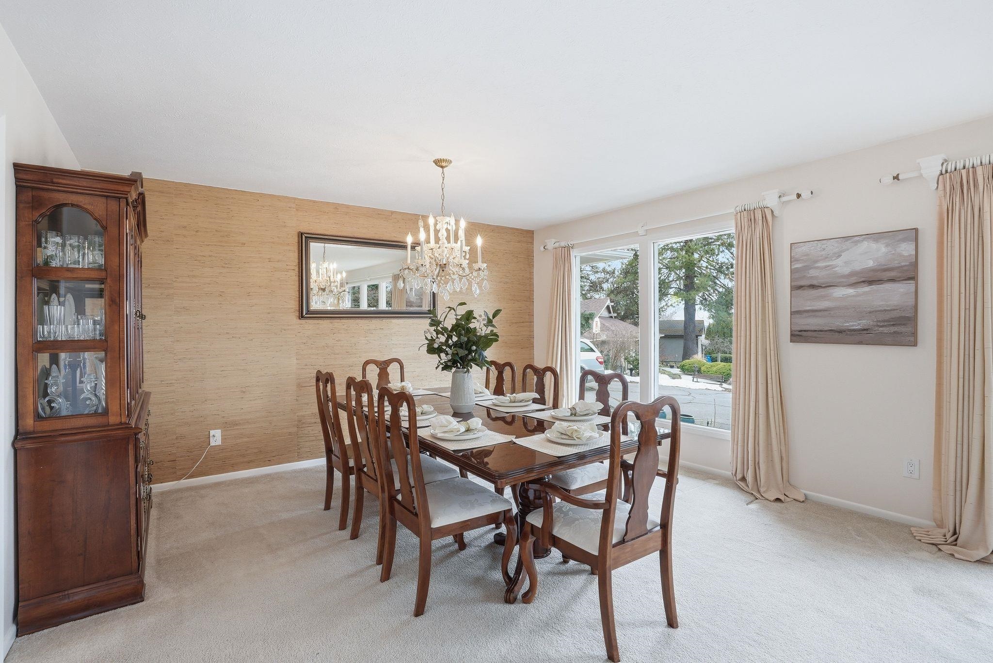 5419 South Dearborn Road Spokane, WA 99223 - Photo 4 of 49