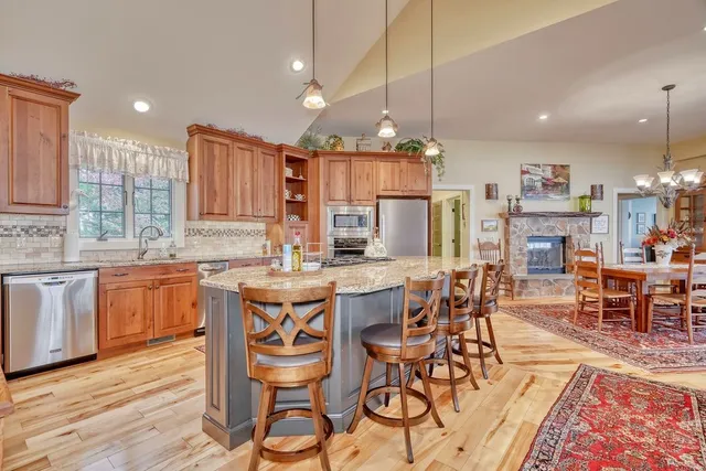 $749,900 | 7289 Phelps Avenue, Huron, NY 14590