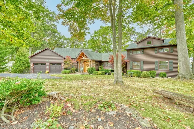 $749,900 | 7289 Phelps Avenue, Huron, NY 14590