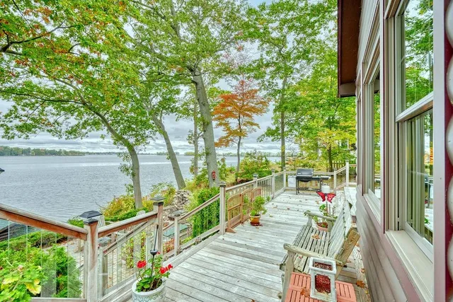 $749,900 | 7289 Phelps Avenue, Huron, NY 14590