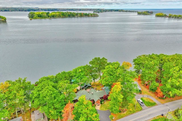 $749,900 | 7289 Phelps Avenue, Huron, NY 14590