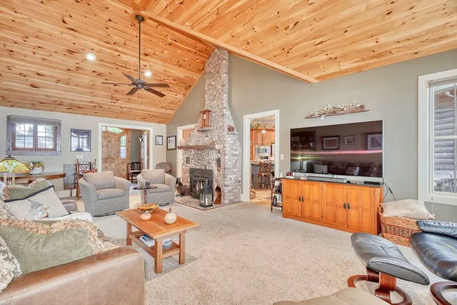 $749,900 | 7289 Phelps Avenue, Huron, NY 14590