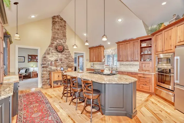 $749,900 | 7289 Phelps Avenue, Huron, NY 14590