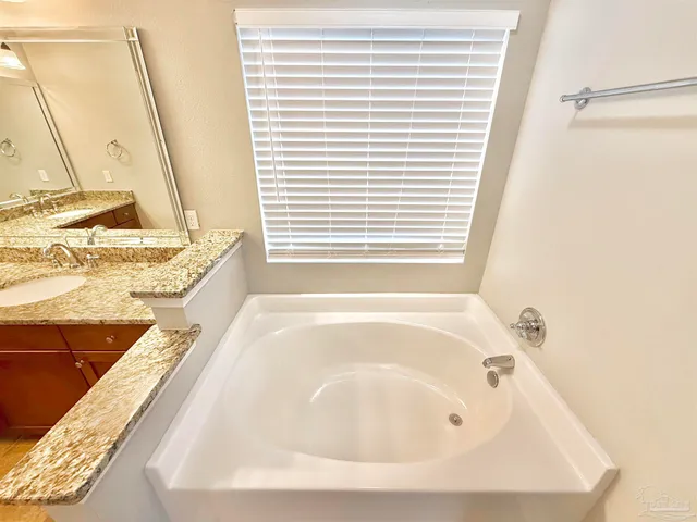 $319,900 | 6089 Dunridge Drive, Pace, FL 32571