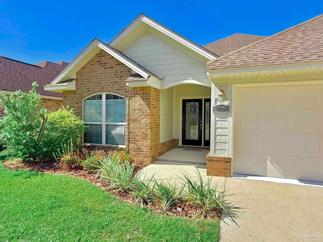 $319,900 | 6089 Dunridge Drive, Pace, FL 32571