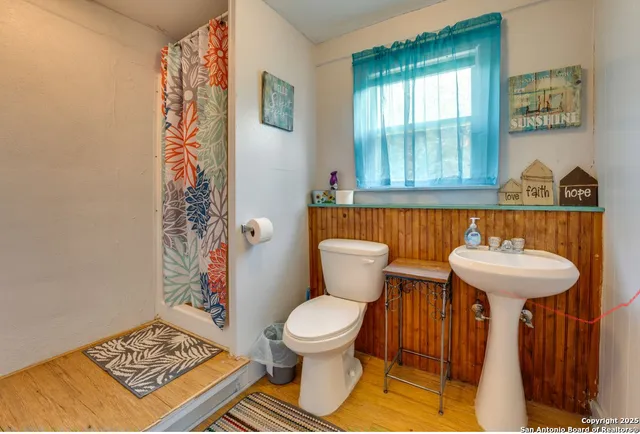 $327,000 | 28149 Highway 83, Concan, TX 78838