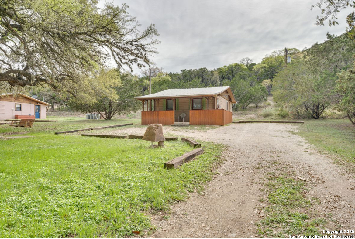 28149 Highway 83 Concan, TX 78838 - Photo 28 of 28