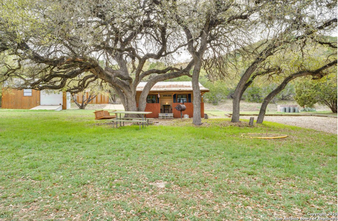 28149 Highway 83 Concan, TX 78838 - Photo 5 of 28