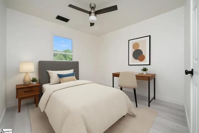 $275,000 | 105 Foxhall Court, Easley, SC 29640