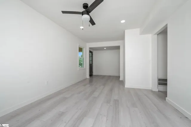 $275,000 | 105 Foxhall Court, Easley, SC 29640