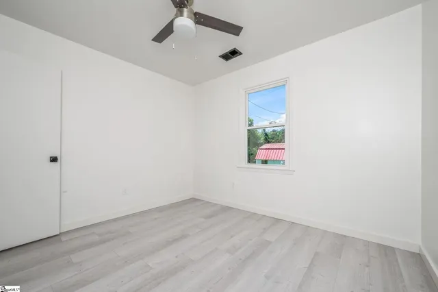 $275,000 | 105 Foxhall Court, Easley, SC 29640