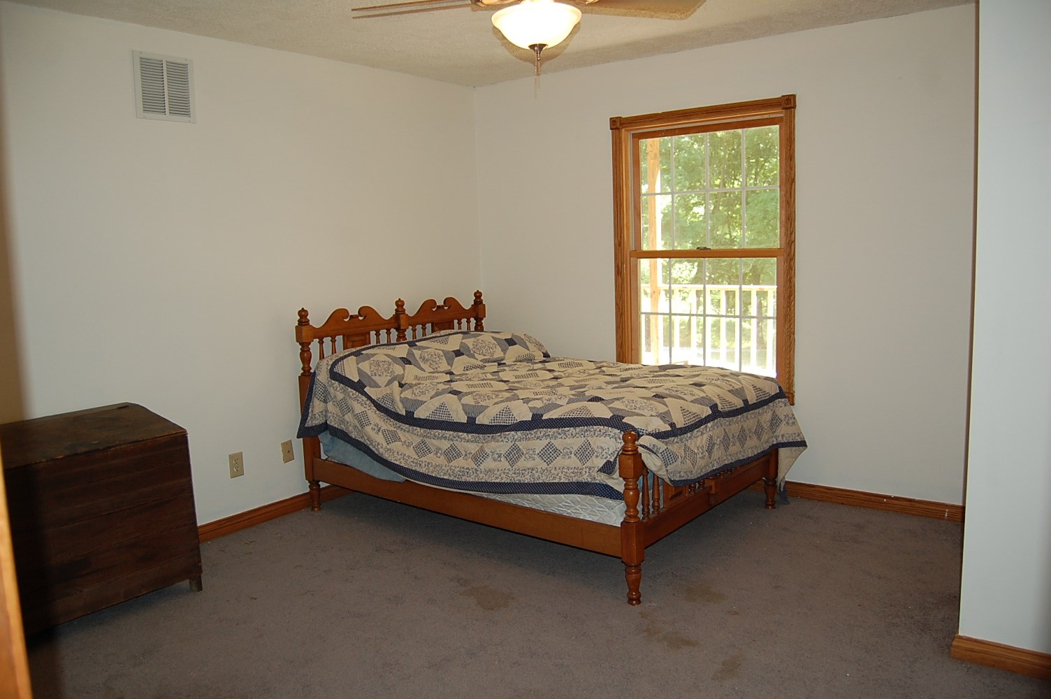 1076 East Abrams Road Bloomfield, IN 47424 - Photo 10 of 27