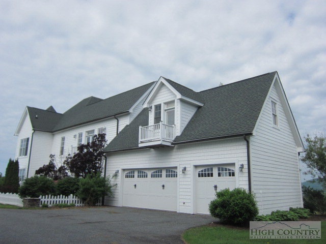 299 Blackberry Road Boone, NC 28607 - Photo 36 of 40 Gallery Image 36