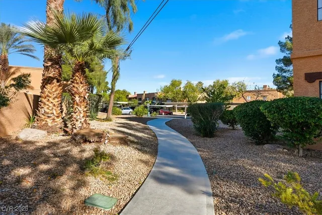 $1,000 | 5114 South Jones Boulevard, Unit 202, Las Vegas, NV 89118