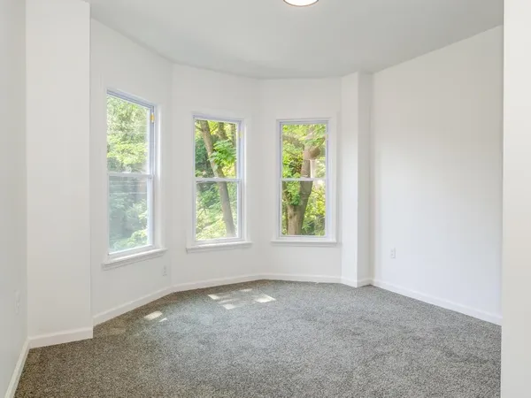 $250,000 | 910 Main Street, Aliquippa, PA 15001