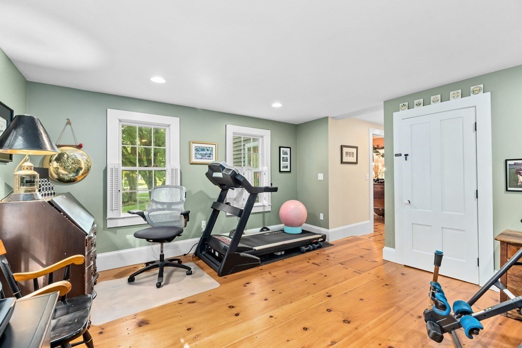 982 Main Street Hingham, MA 02043 - Photo 19 of 41 a workspace with furniture and window