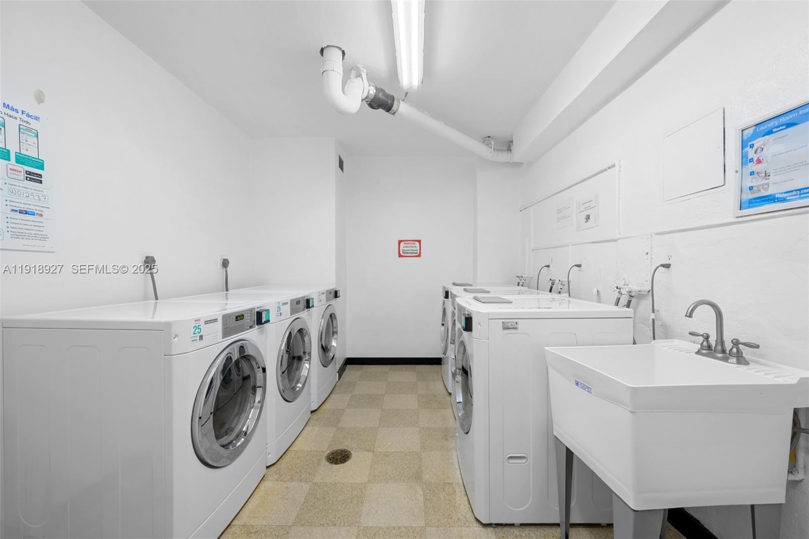 4101 Pine Tree Drive, Unit 919 Miami Beach, FL 33140 - Photo 23 of 25