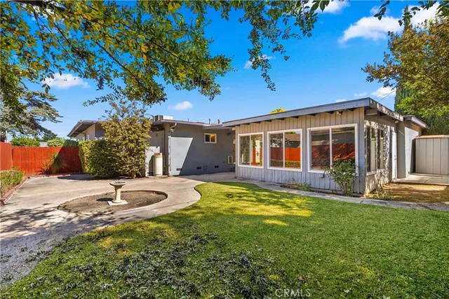 $925,000 | 442 West Porter Avenue, Fullerton, CA 92832