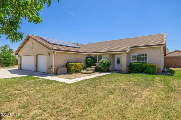 $579,000 | 3338 Avenue H4 E Lancaster Ca East, Lancaster, CA 93535