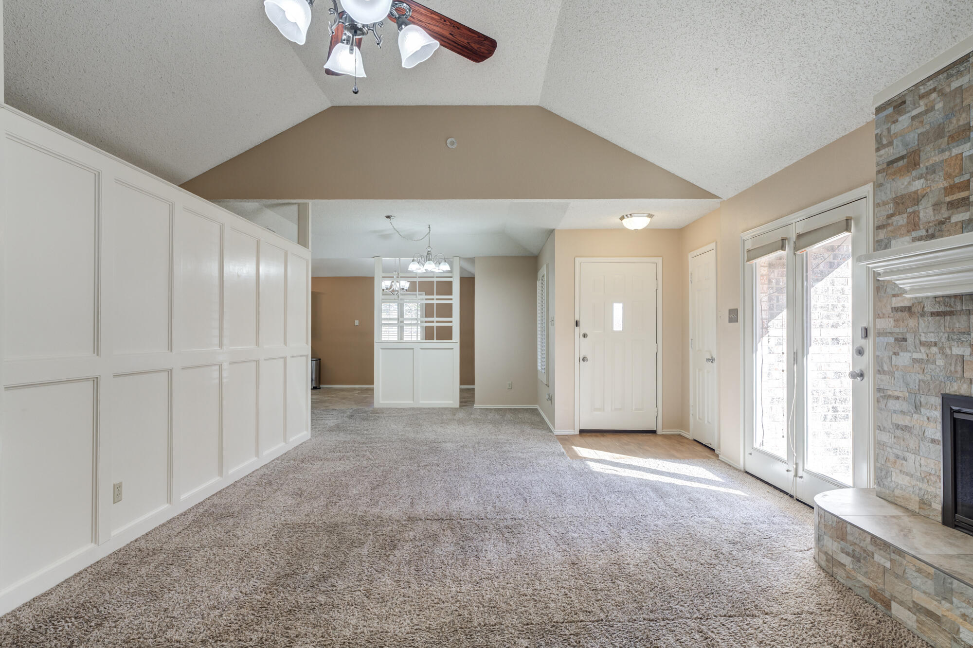 5235 84th Street Lubbock, TX 79424 - Photo 13 of 41 5235-84th-St_Lubbock-TX_10_Living-Room
