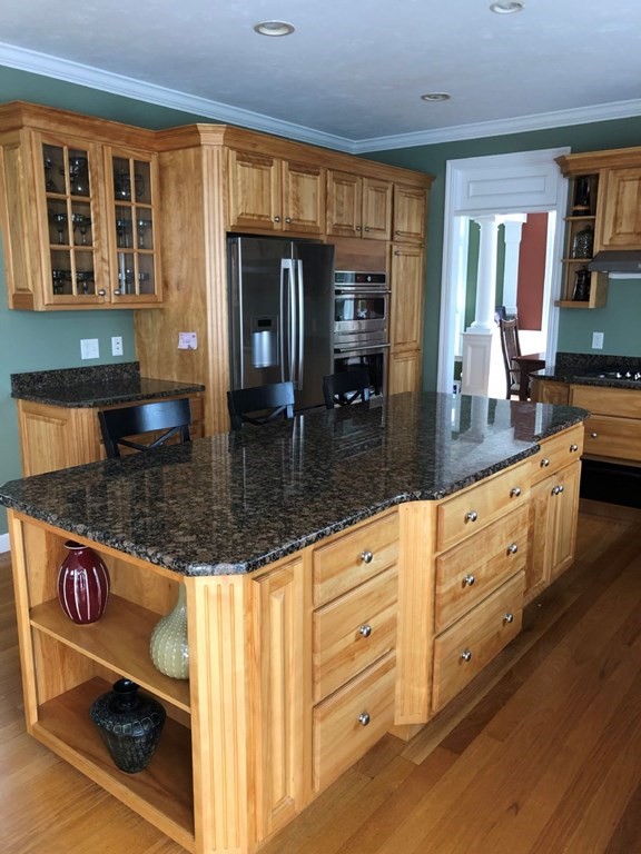 6 Connelly Hill Road Hopkinton, MA 01748 - Photo 8 of 18 Gallery Image 8