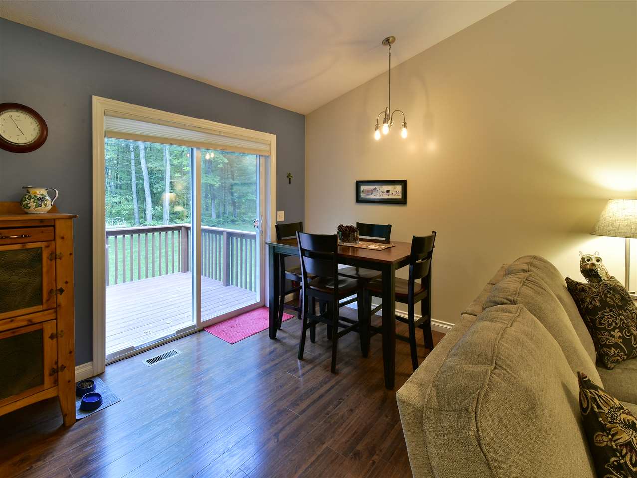1883 Round Lake Road Interlochen, MI 49643 - Photo 4 of 25 1867353-3.JPG
