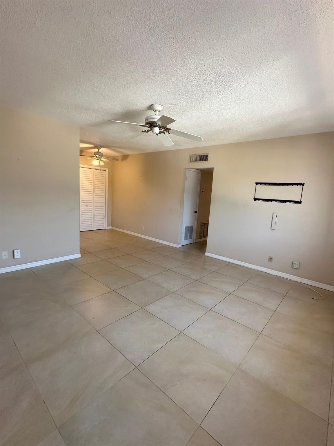 350 South Cypress Road, Unit 522 Pompano Beach, FL 33060 - Photo 5 of 23 Photo 5