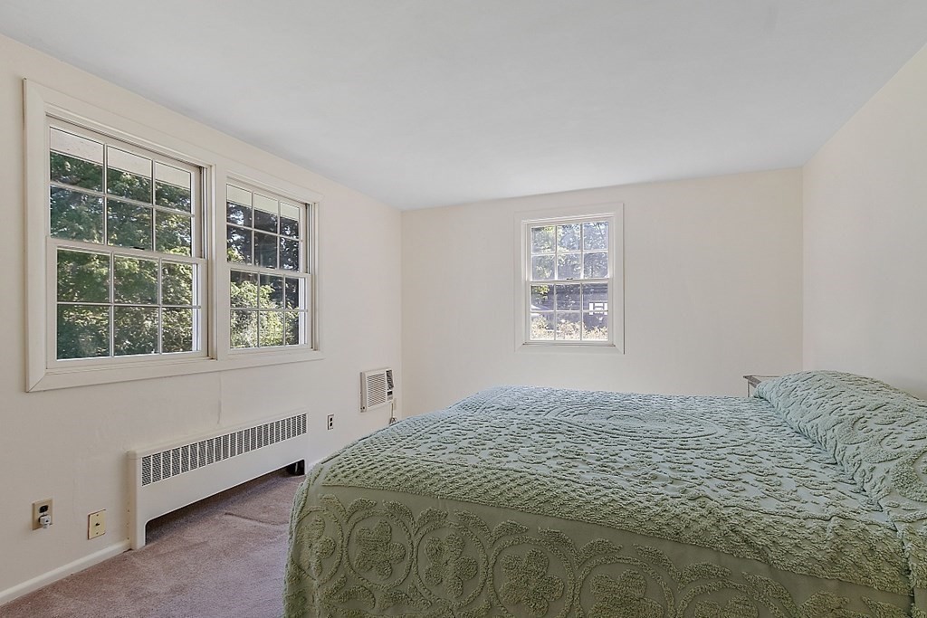 4 Oakwood Road Acton, MA 01720 - Photo 18 of 38 Gallery Image 18
