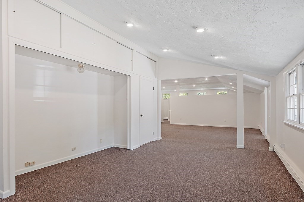 4 Oakwood Road Acton, MA 01720 - Photo 28 of 38 Gallery Image 28