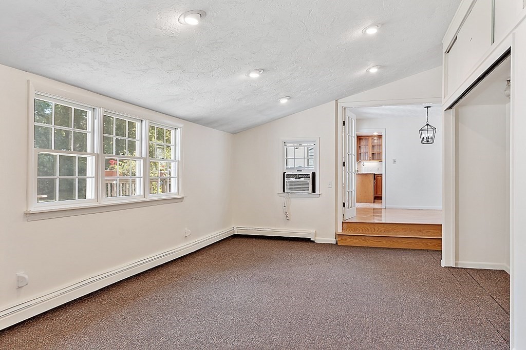 4 Oakwood Road Acton, MA 01720 - Photo 29 of 38 Gallery Image 29