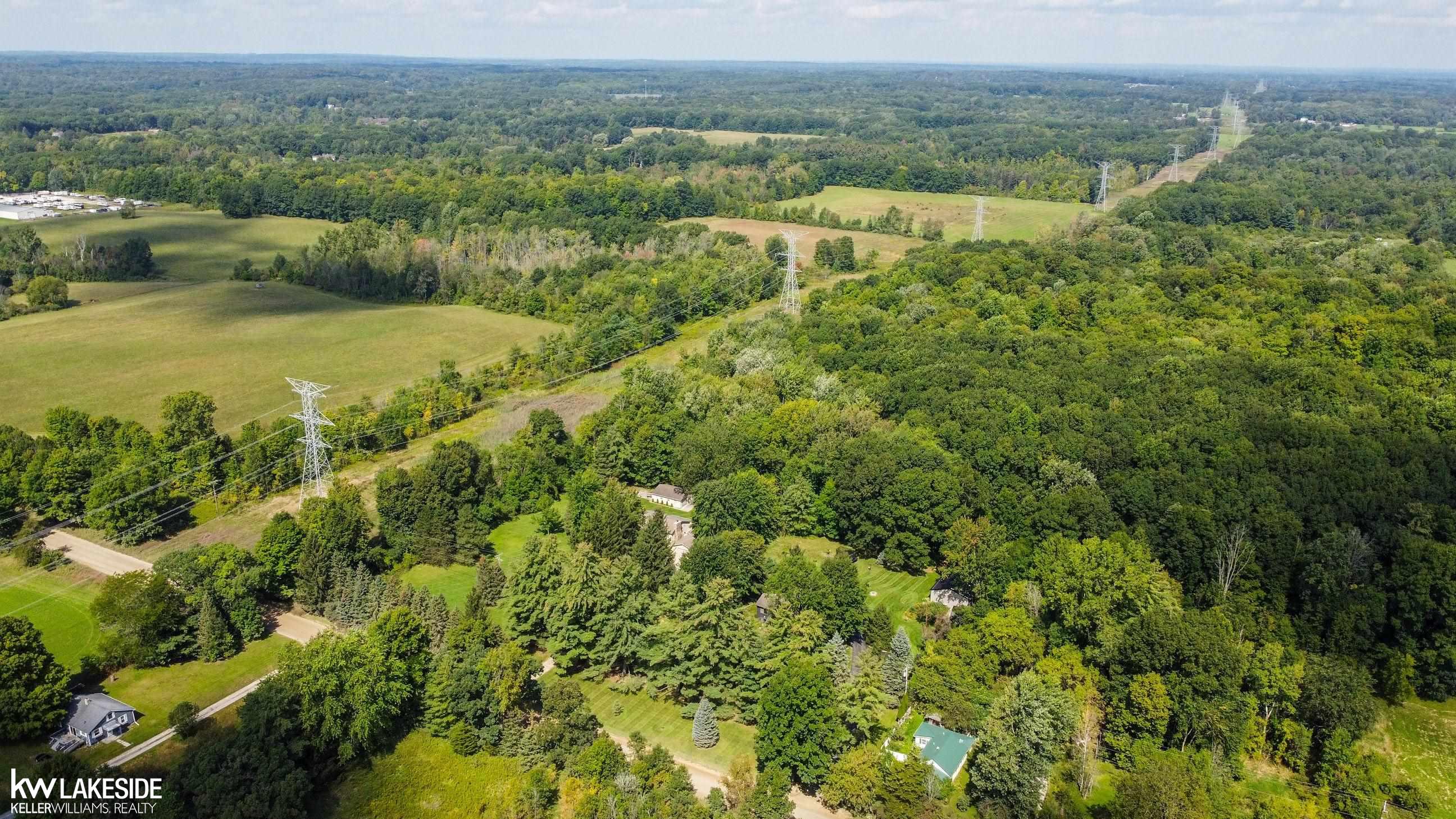 845 East Leonard Road Leonard, MI 48367 - Photo 56 of 61 50121218-55.JPG