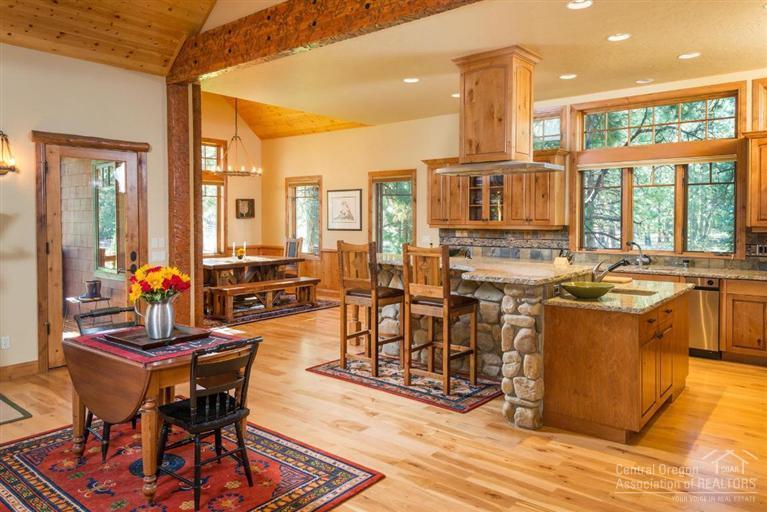 60530 Sunset View Drive Bend, OR 97702 - Photo 4 of 24 Additional Photo