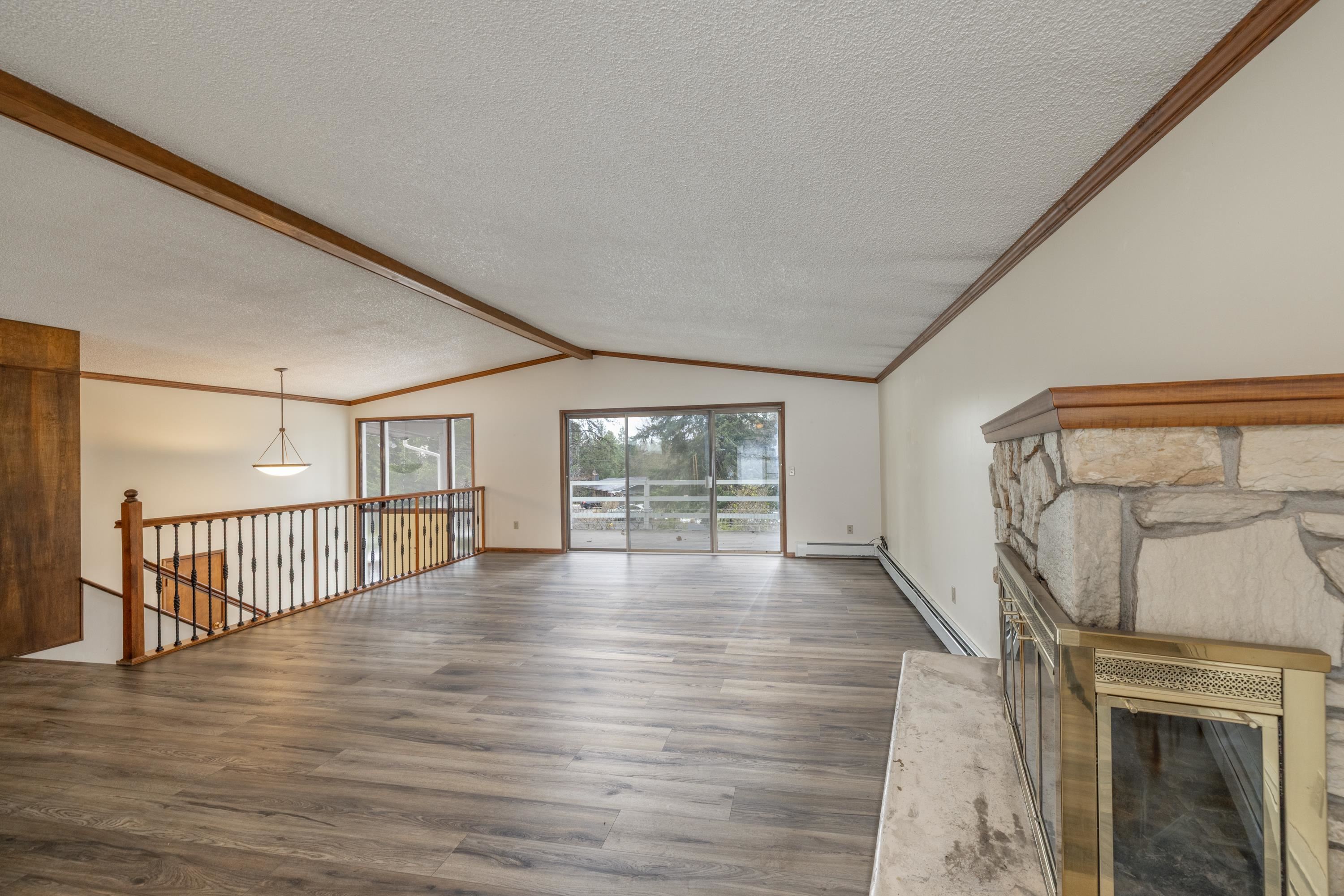 12704 East Apache Pass Road Spokane Valley, WA 99206 - Photo 5 of 37