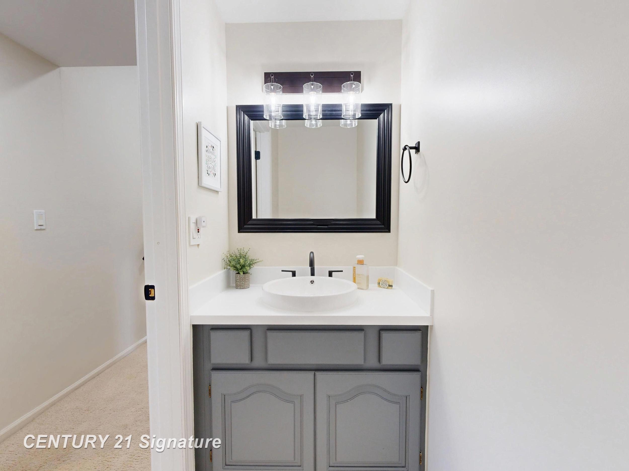 7492 East River Road Flushing, MI 48433 - Photo 60 of 74