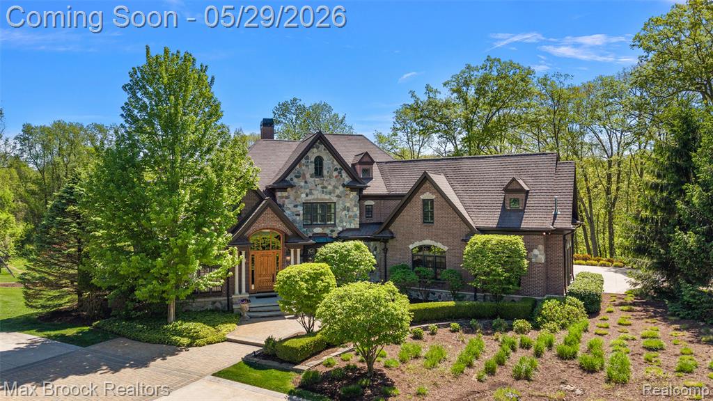 9716 Hadley Road Clarkston, MI 48348 - Photo 1 of 39